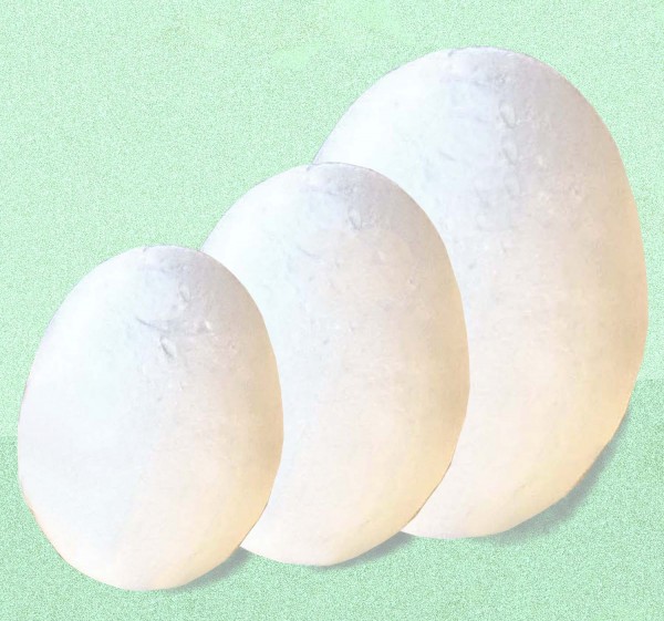 Watte-Eier in verschiedenen Größen